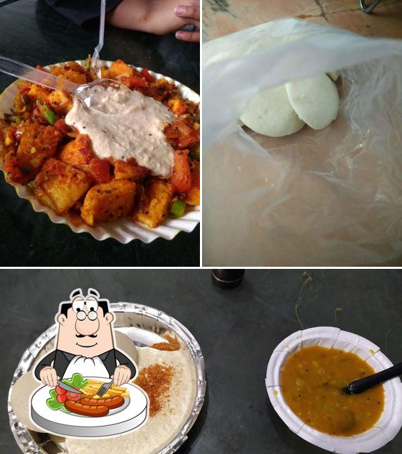 Food at Jaina Idly Dosa Ghol Center