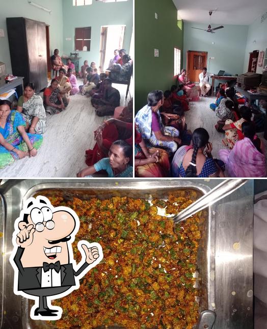 SVR కర్రీ పాయింట్- SVR CURRY POINT is distinguished by interior and food