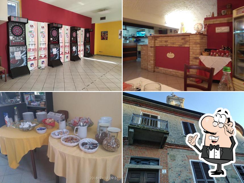 Siediti a un tavolo di Stella Bianca