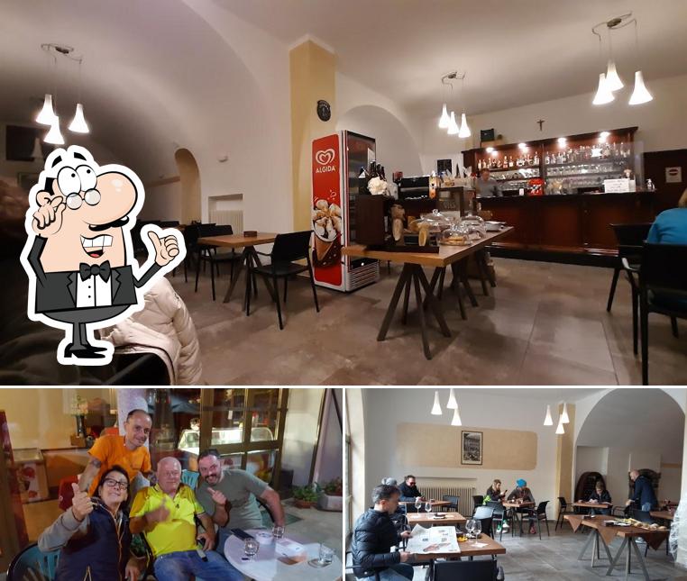 Gli interni di Bar Centrale