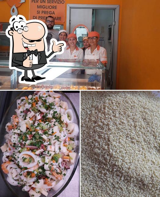 Guarda la immagine di Artigiana Cucina Tipica Salentina...pasta fresca...servizio buffet