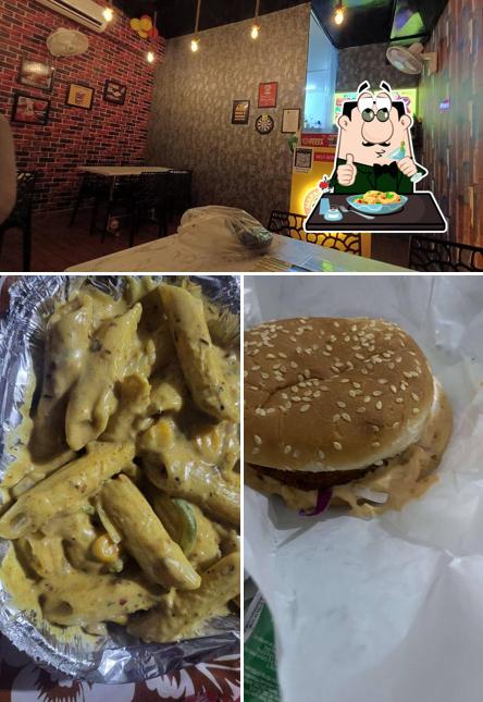 Among different things one can find food and interior at Mapango Pizza