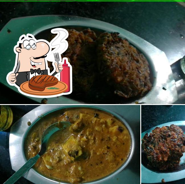 Order meat dishes at Jammu Punjab Hotel