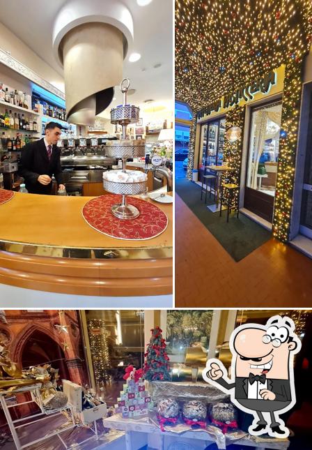 Siediti a un tavolo di Pasticceria Repubblica