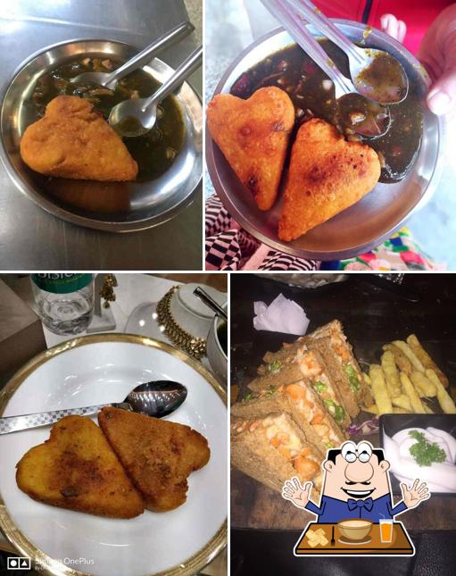 Food at Sindhi Corner
