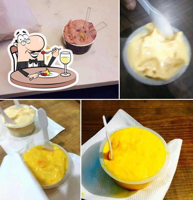 Food at Taj Icecream