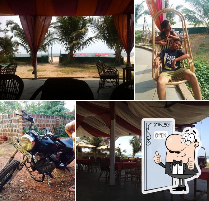 Look at the picture of 4X (XXXX) Bar&Restaurant
