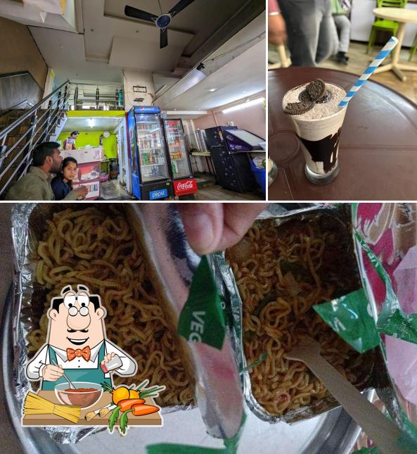 Spaghetti bolognese at Janta Kachori & Cafe