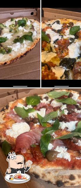 Prenditi tra le molte varianti di pizza