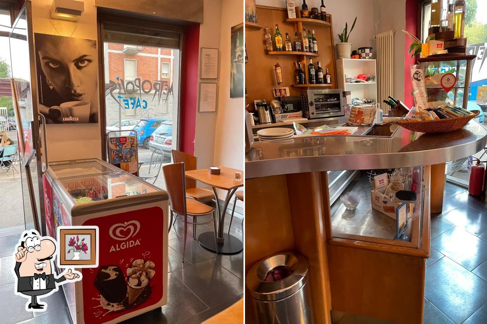 Dai un'occhiata agli interni di Metropolis Café