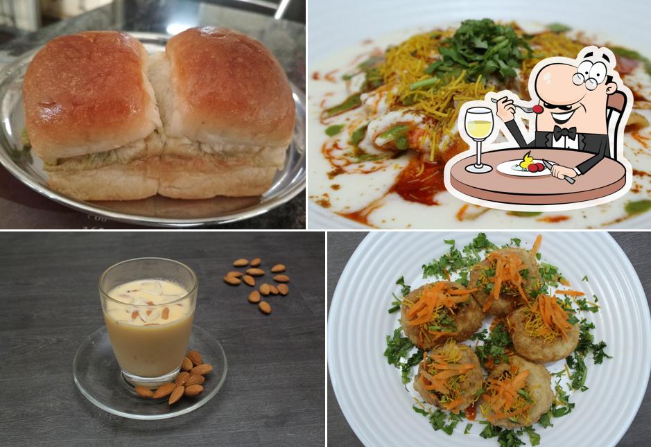 Food at BOMBAY CHAAT'S