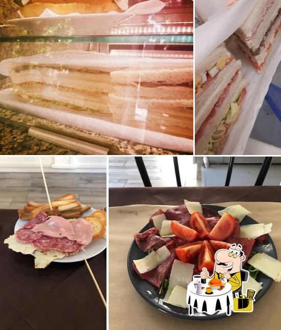 Cibo al Caffetteria Attilio