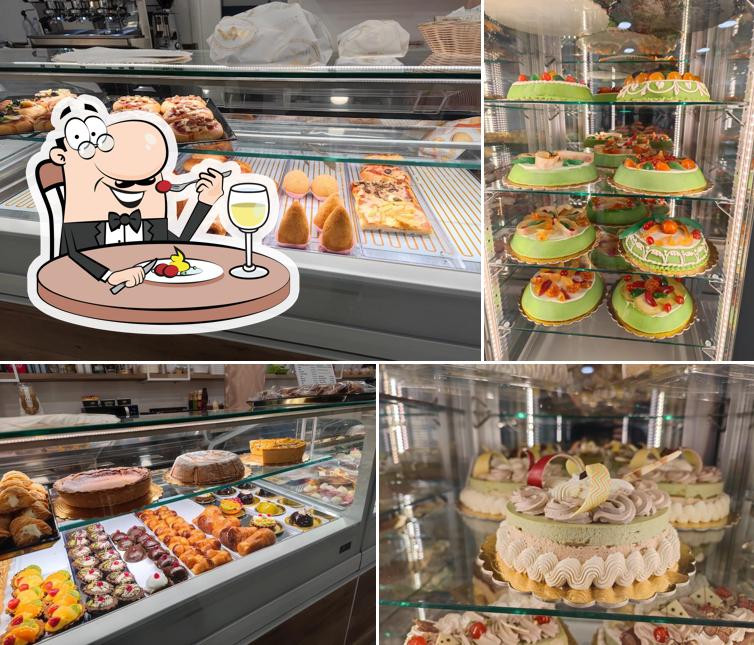 Cibo al Bar Pasticceria Mangiafico - Melilli
