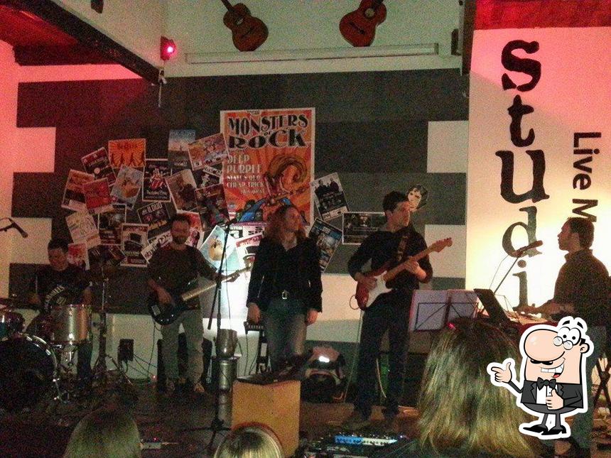 Guarda la immagine di studio 22 Live Music