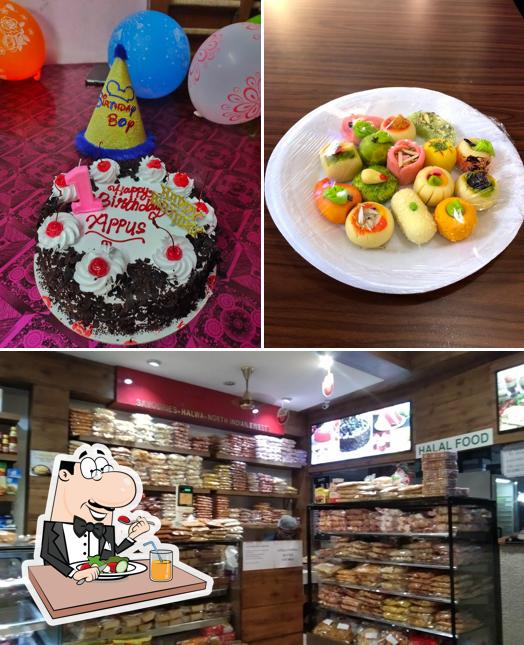 Food at KOTTARAM SWEET HOUSE