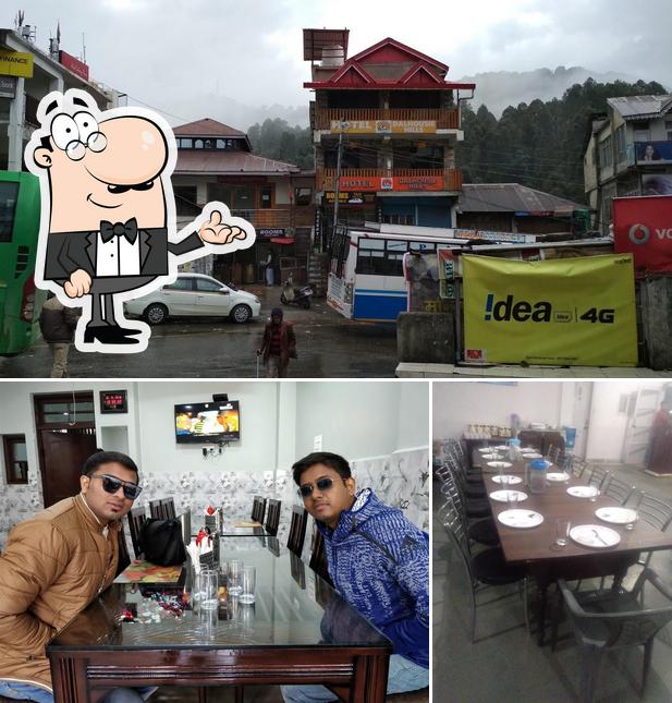 Among various things one can find interior and exterior at Manna Fast Food Banikhet