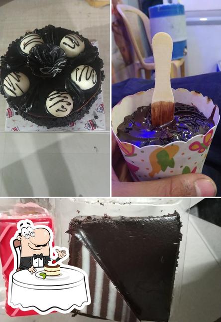WS Bakers, Wagholi provides a selection of desserts