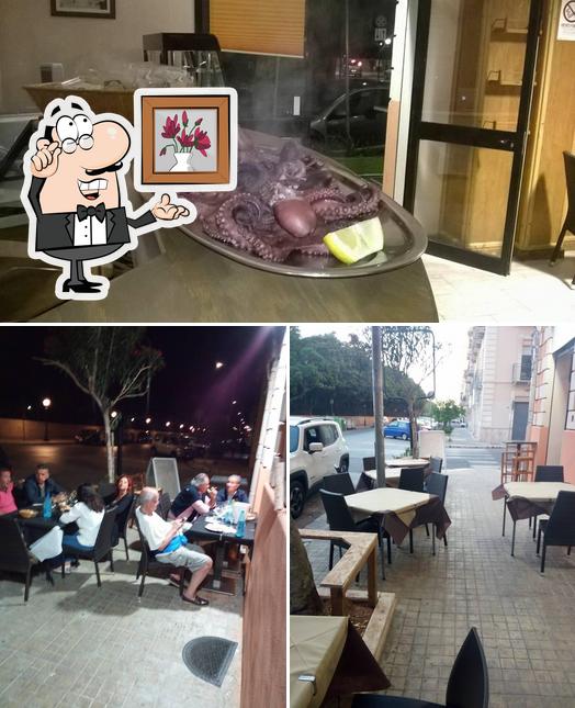 Siediti a un tavolo di Bettina