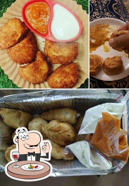Food at EAAT STREET MOMO HUT