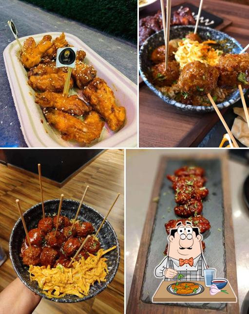 Chicken wings at Benji cafe