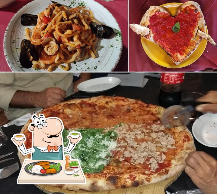 Platti al PIZZA MOVIE Vecchio Cinema Ristorante Pizzeria