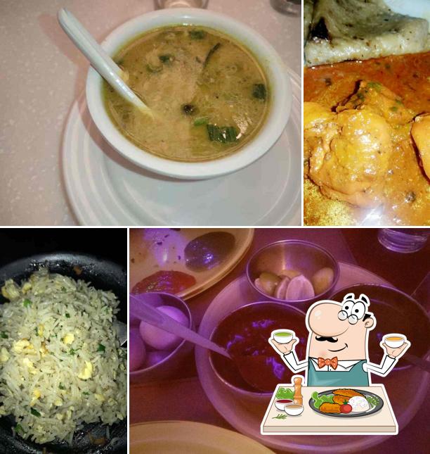 Meals at SPENTA RESTAURANT
