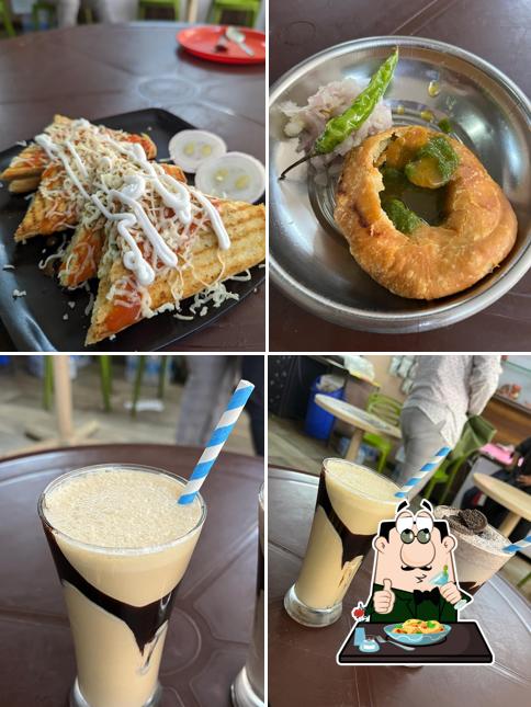 Food at Janta Kachori & Cafe