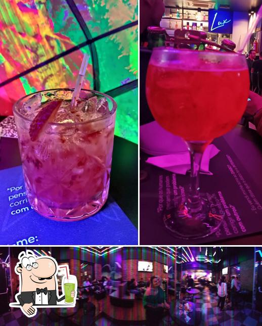 Lux Lounge & Bar