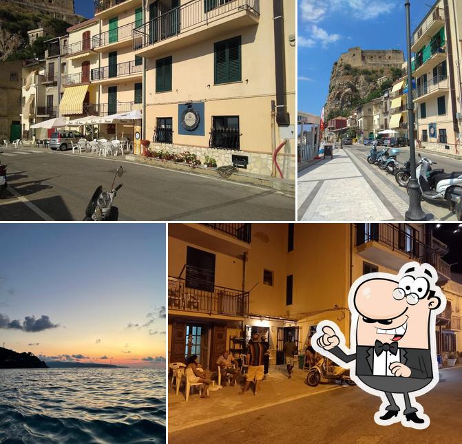 Goditi la vista dagli esterni di Mana Pub