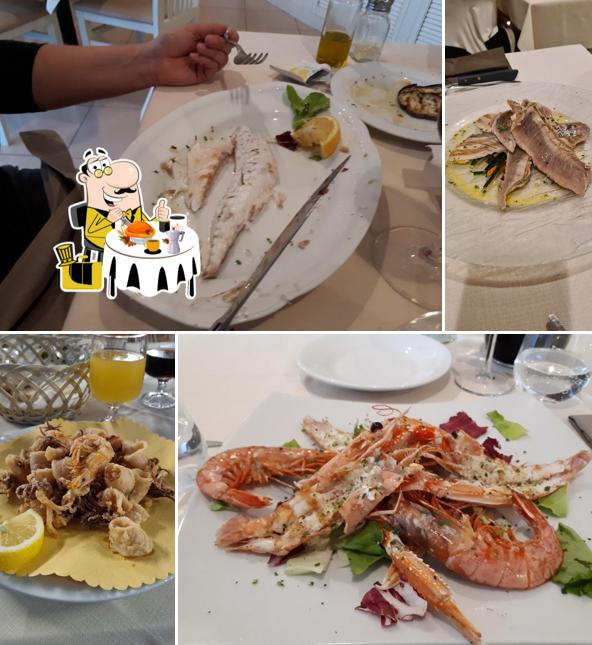 Platti al Ristorante Pizzeria L'Approdo