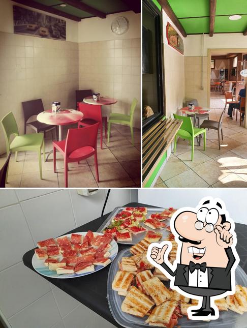 La foto di interni e cibo da Bar Caffènoir