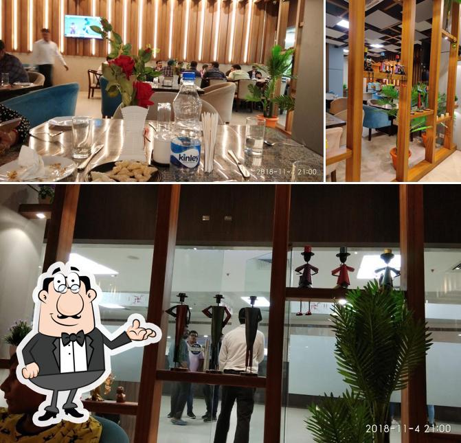 Check out how Raffles Restaurant looks inside