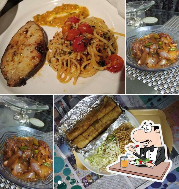 Meals at Chinese Fast Food Centre