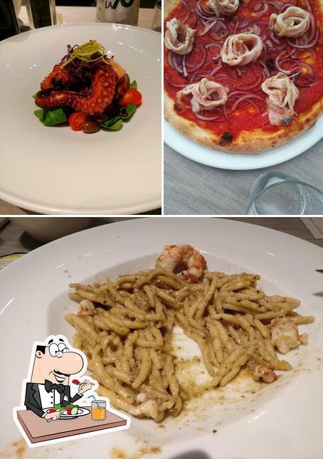 Platti al Pizzeria Ristorante Moda