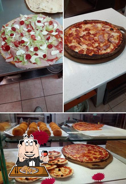 Scegli tra le svariate varianti di pizza