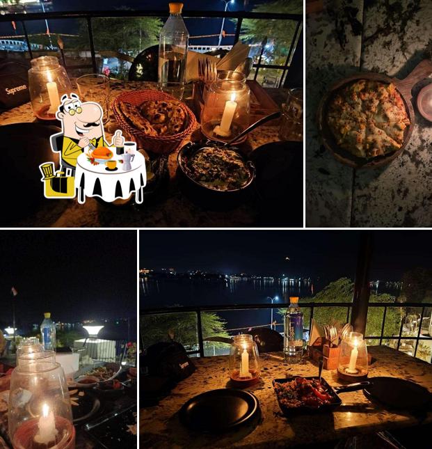 Meals at Seven Lakes Cafe And Restaurant