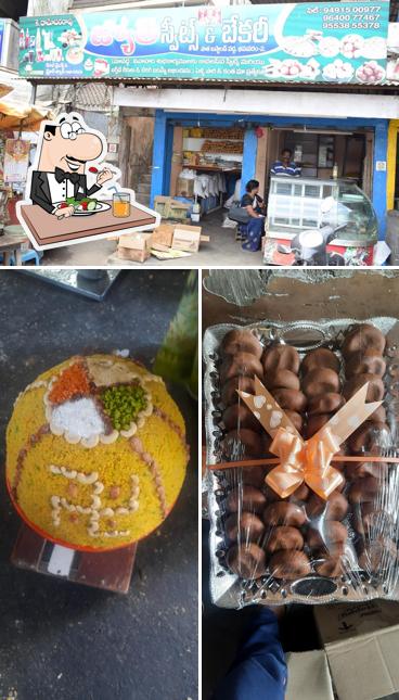 The image of JYOTHI SWEETS’s food and exterior