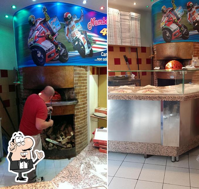 Gli interni di Pizzeria Number One