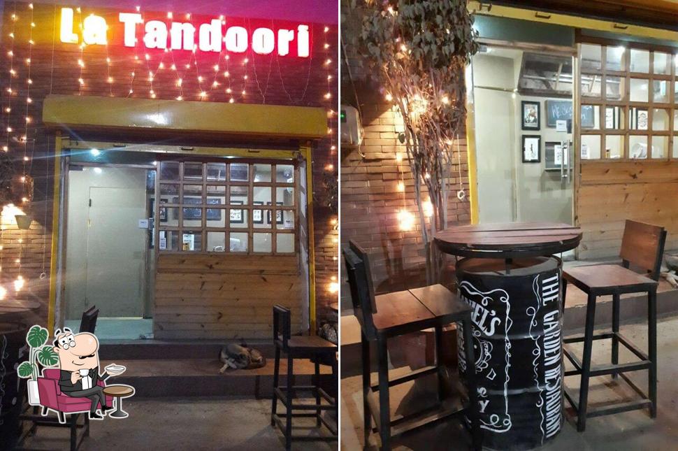 The interior of La Tandoori