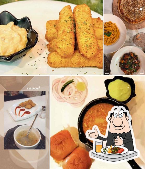Meals at cafe hawkers
