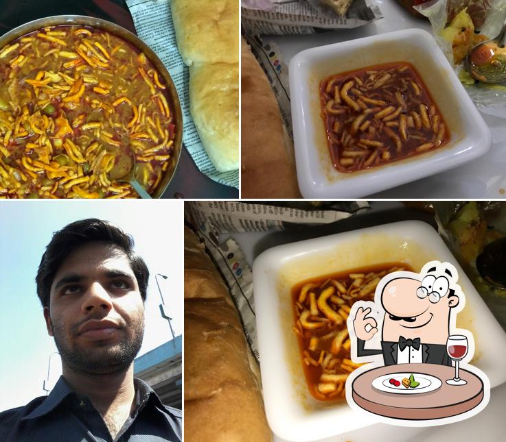 Meals at Mamledar Kacheri Misal (Talao Pali)