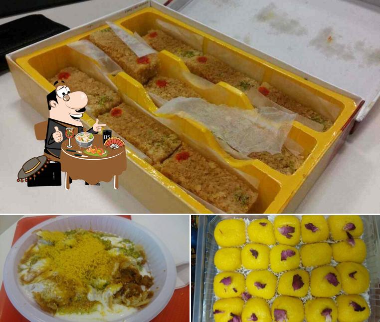 Food at Bikaji Food Junxon