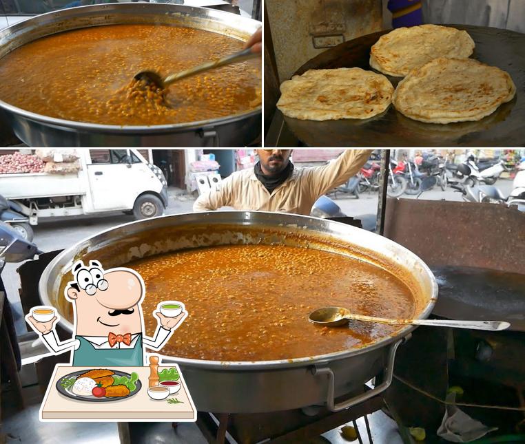 Meals at Raje De Mashoor Special Kulche And Bhature