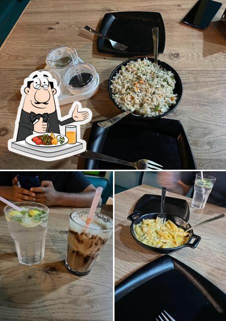 This is the photo depicting food and beverage at Topolina