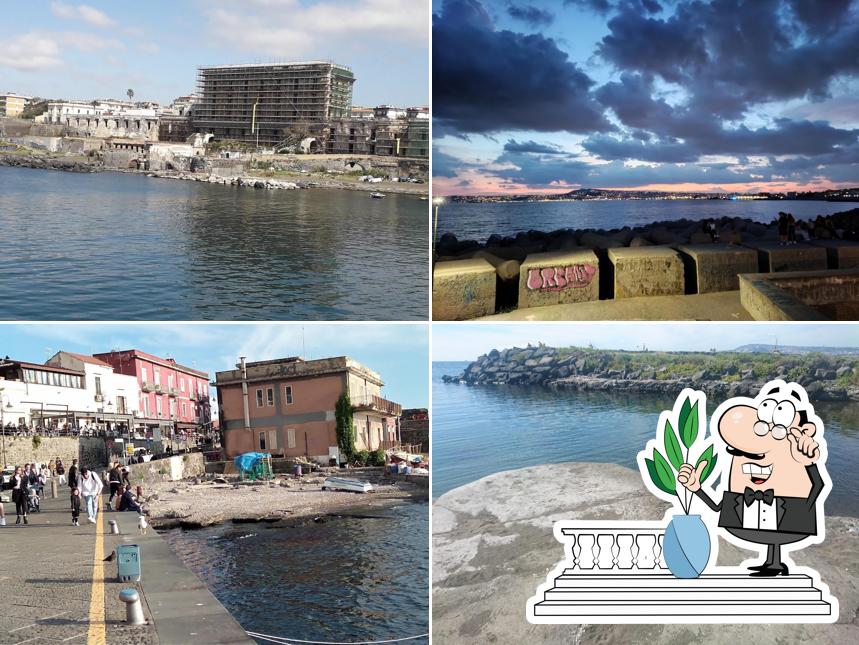 Puoi goderti l'aria fresca dal dehors di Granatello - Porto Turistico