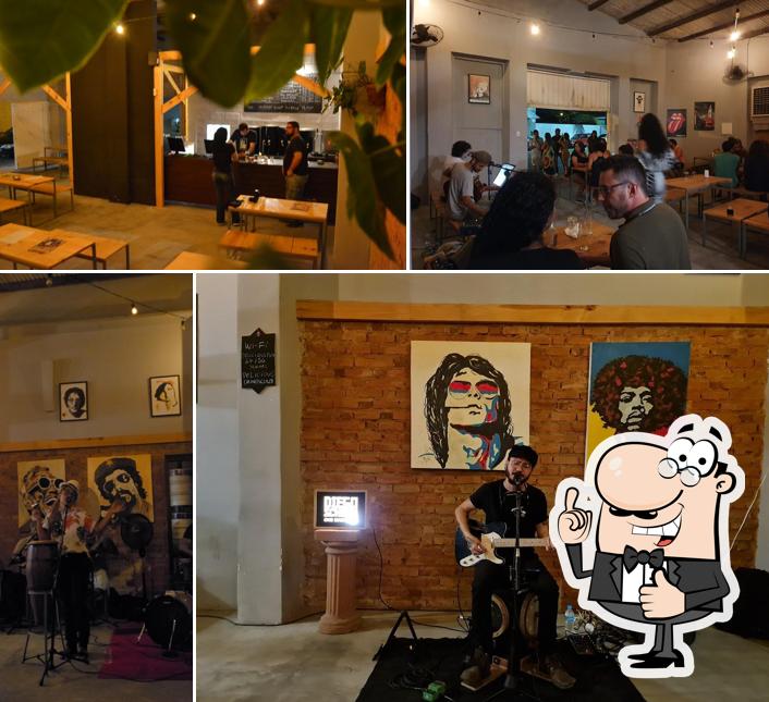 Here's an image of Delicious Pub