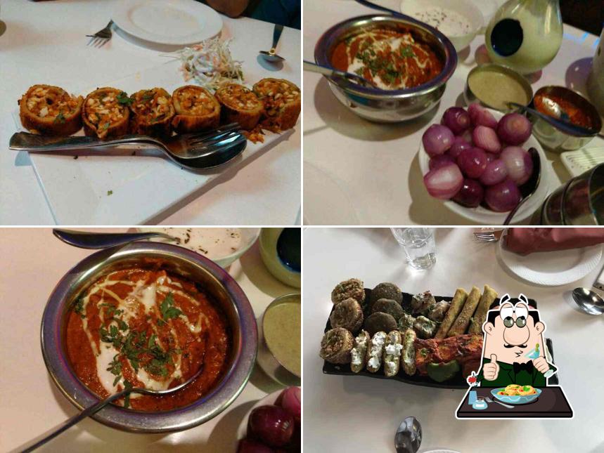 Food at Filmy Zayka