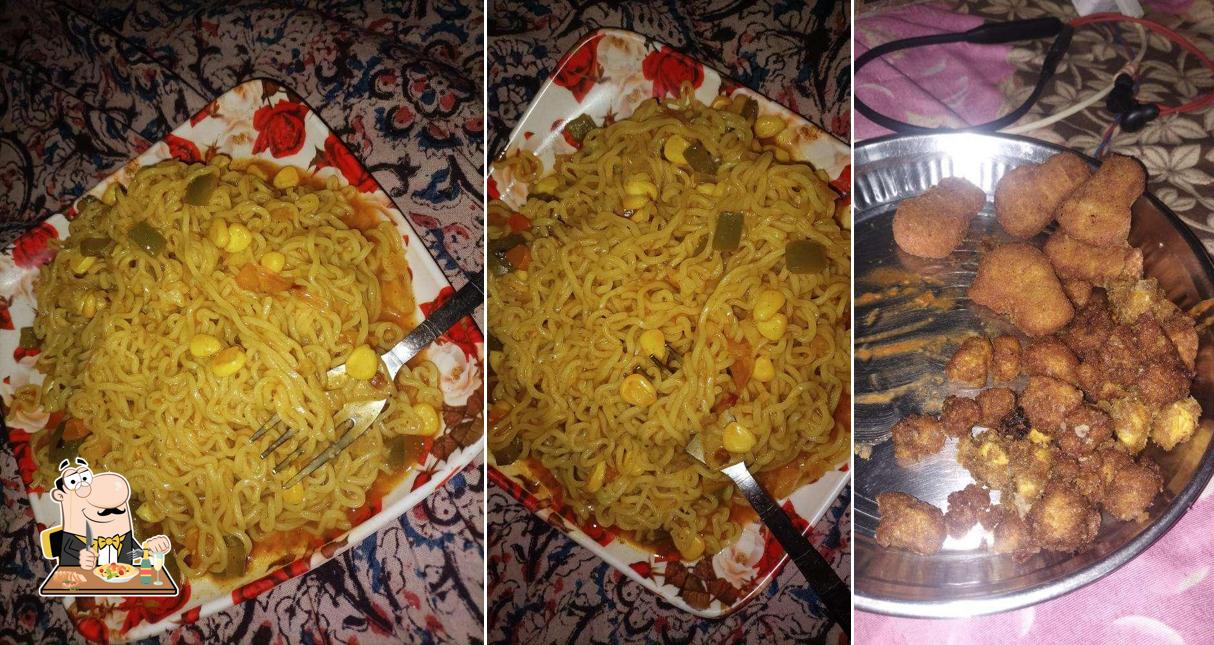 Pad thai at Kulhad Pizza Of Couple