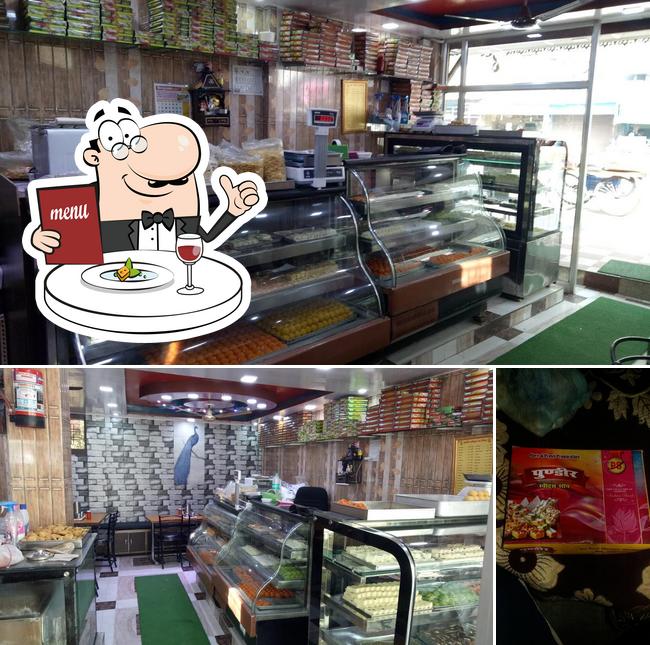 Pundir Sweet Shop