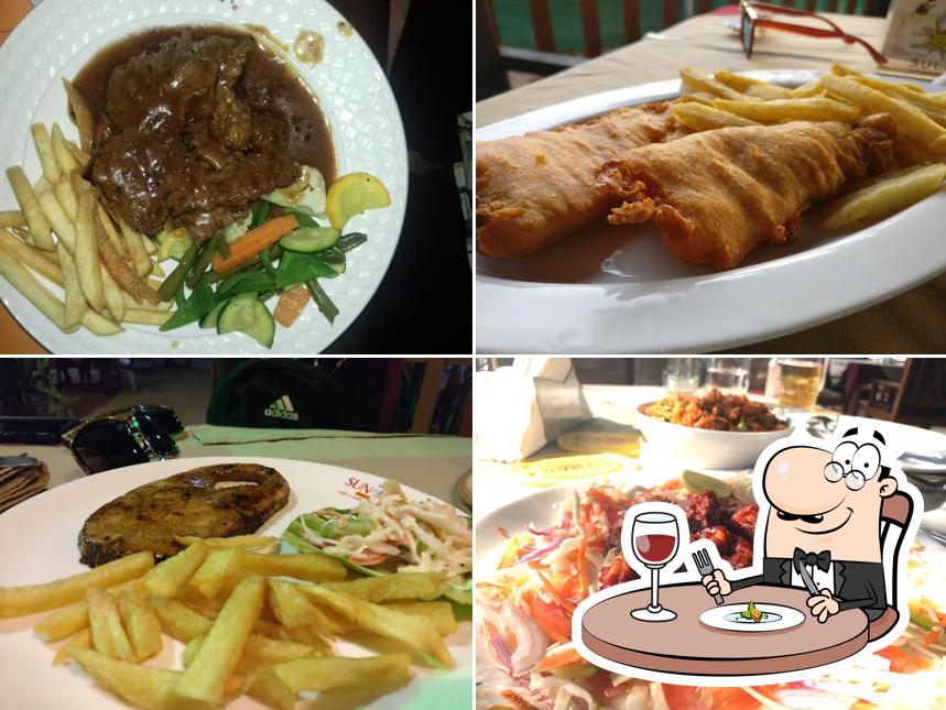 Food at Esco’s Sun n Moon